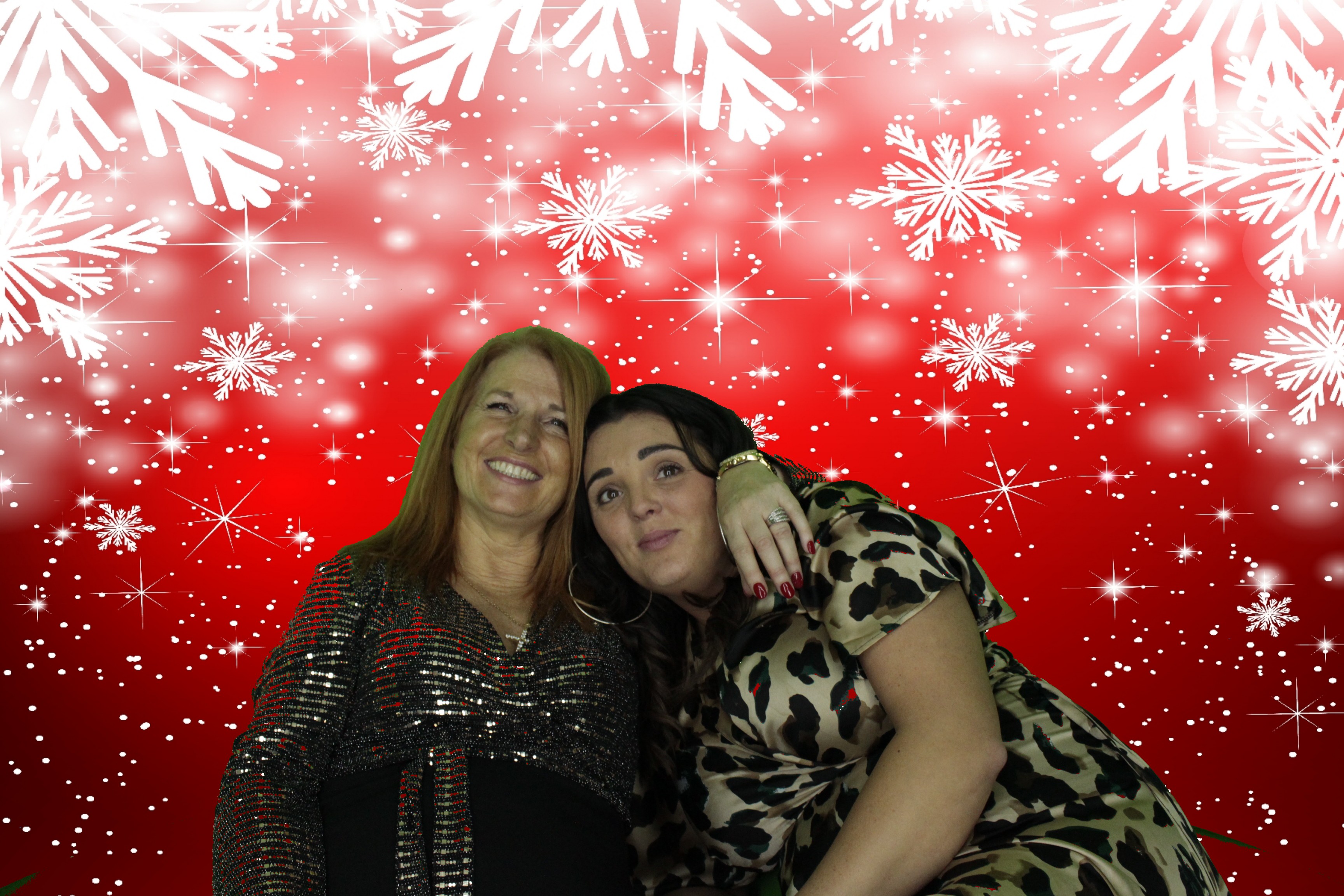 Silvermere Christmas Party | View more photos from the event at gallery.myphotoboothexperience.co.uk/u/MyPhotoBoothExperienceLtd/Silvermere-Christmas-Party-3